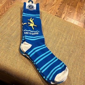 NWT Life is Good socks